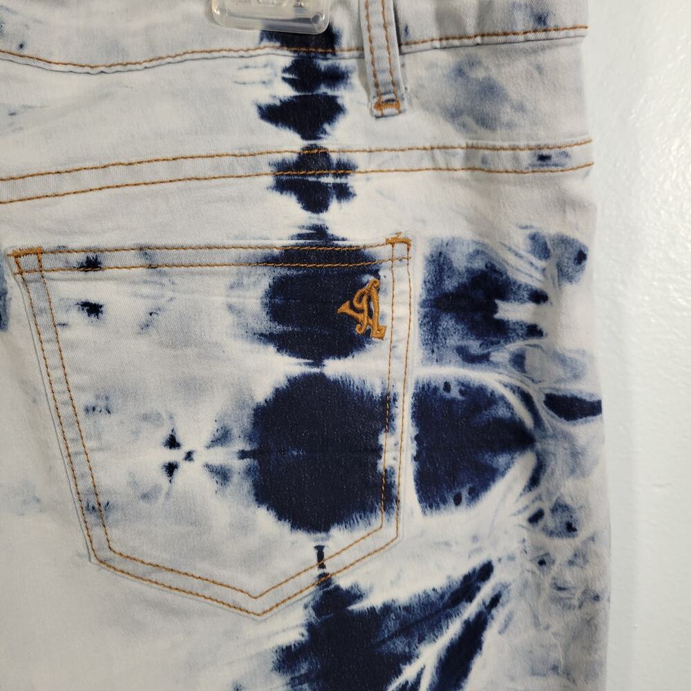 VIP Boyfriend Light Wash With Dark Blue Tie Dye Pattern Jeans Size 14 92726-1424 - Picture 6 of 8